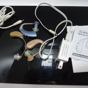 Hearing Aid Lot  CLEARON UNTESTED